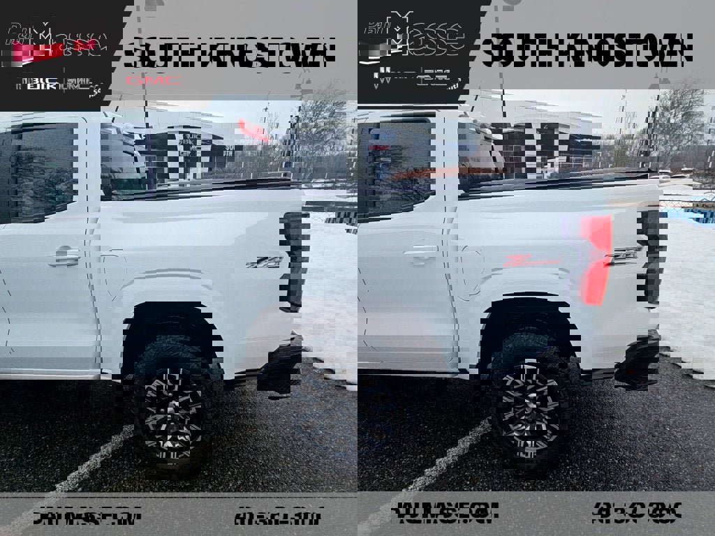 Used 2023 Chevrolet Colorado Z71 w/ Z71 Convenience Package 2 image 7