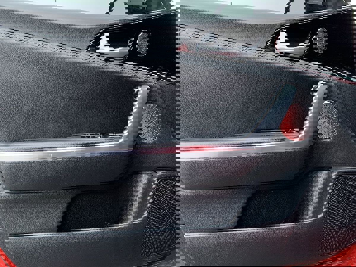 Used 2020 Kia Stinger GT-Line w/ Sun & Sound Package image 15