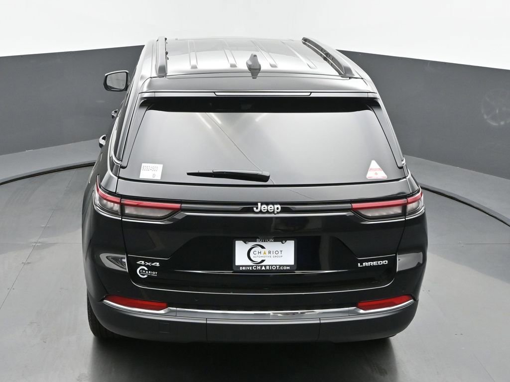 New 2025 Jeep Grand Cherokee Laredo X w/ Luxury Tech Group I image 10