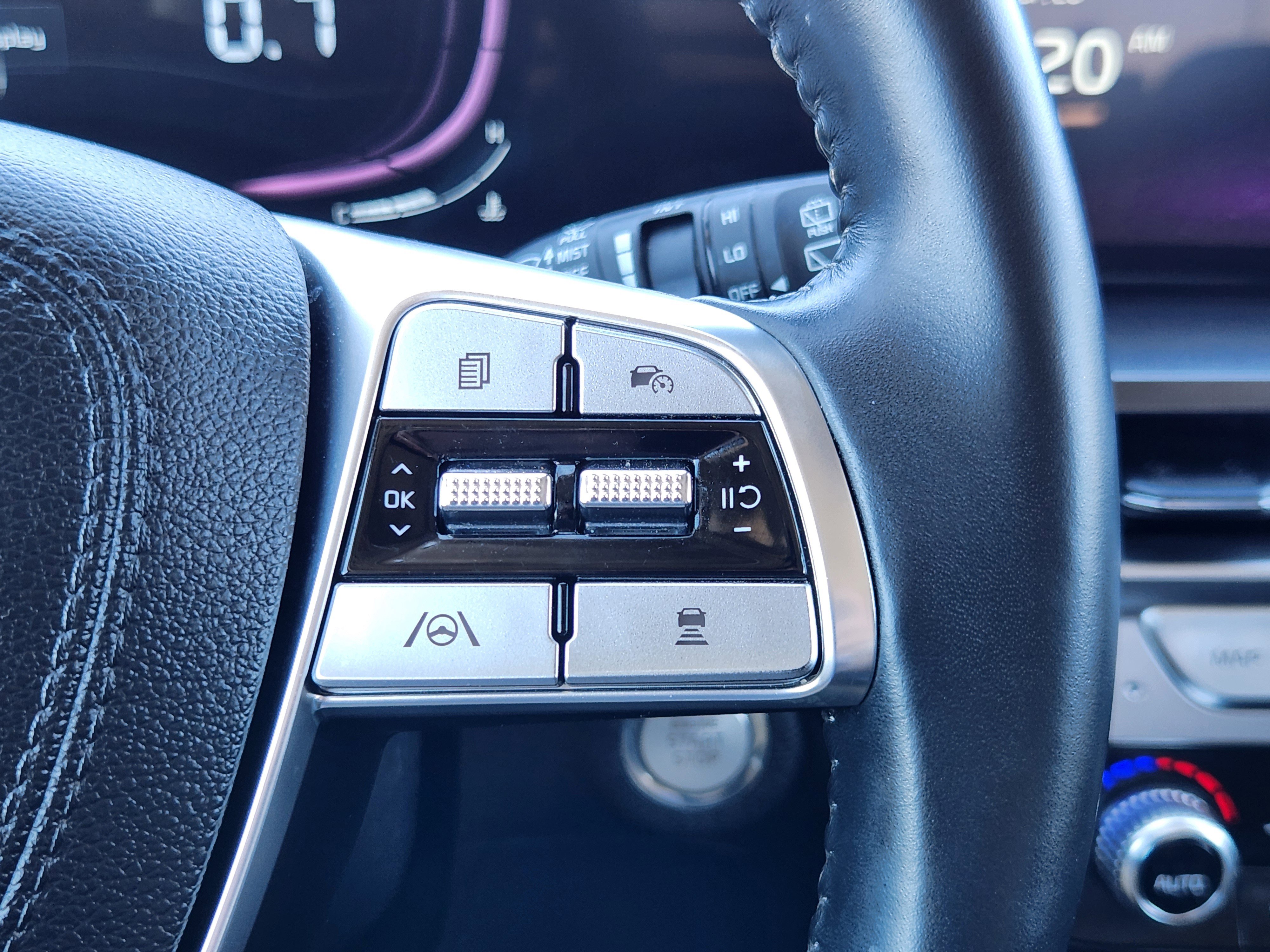 Used 2025 Kia Telluride S FWD image 20
