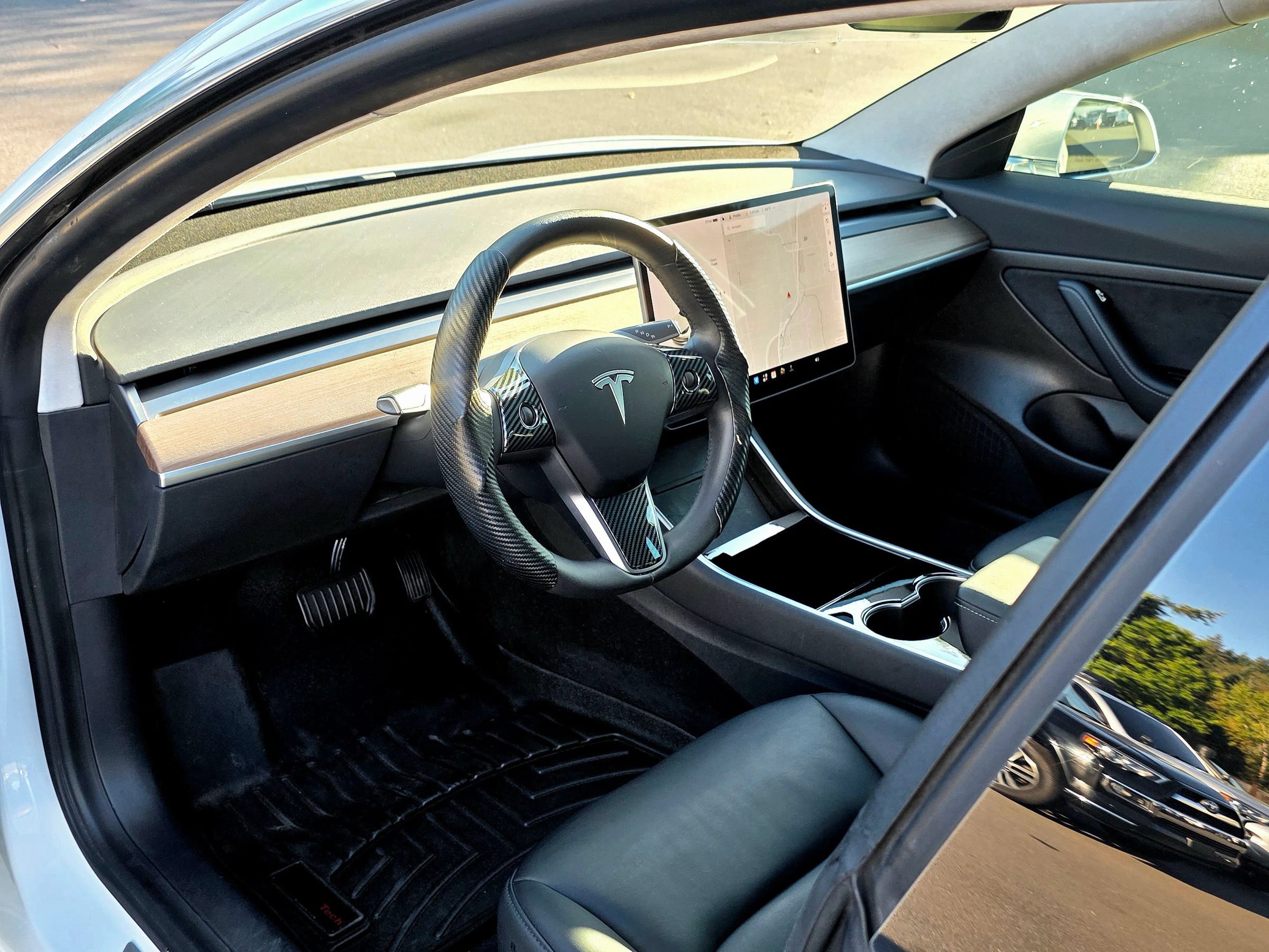 Used 2020 Tesla Model 3 Standard Range Plus RWD image 20
