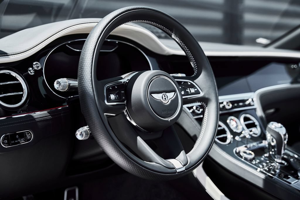 Used 2024 Bentley Continental GT Speed AWD/4WD image 36