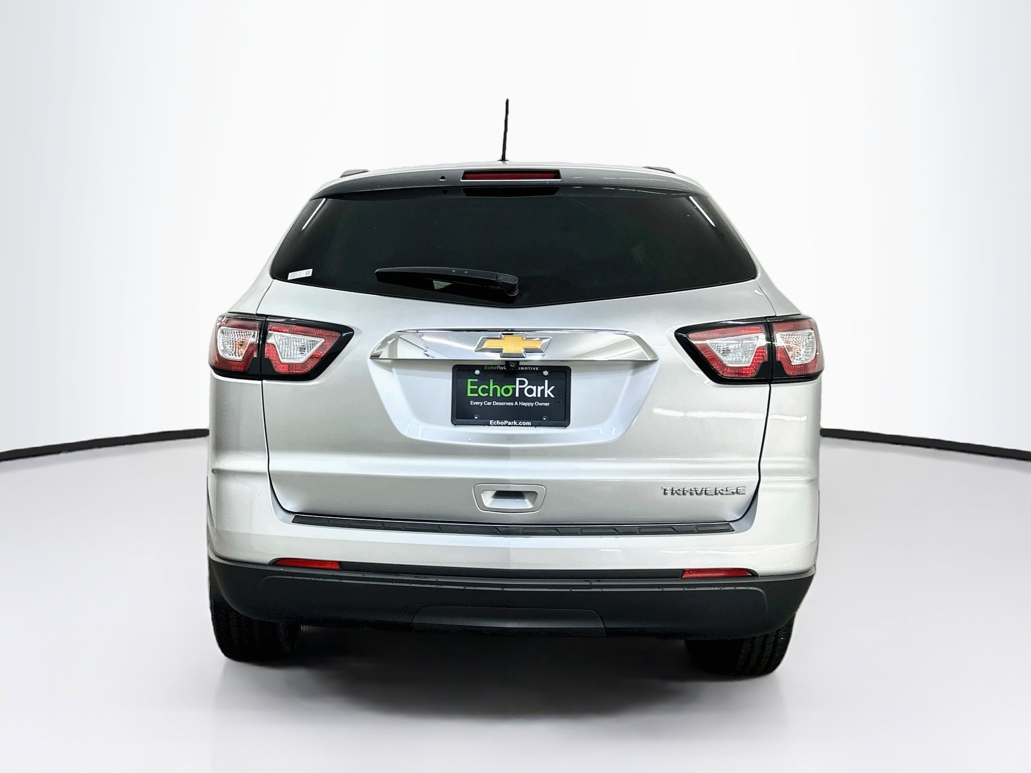 Used 2015 Chevrolet Traverse LS FWD image 7