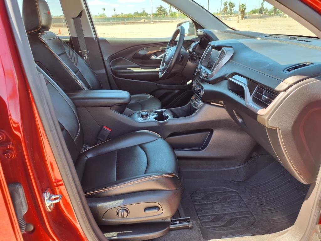 Used 2024 GMC Terrain AT4 w/ Tech Package image 16