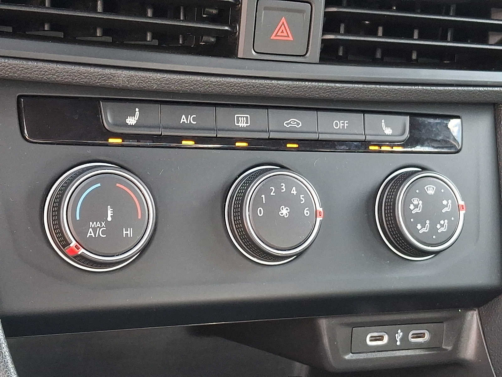 Certified 2024 Volkswagen Jetta Sport FWD image 14