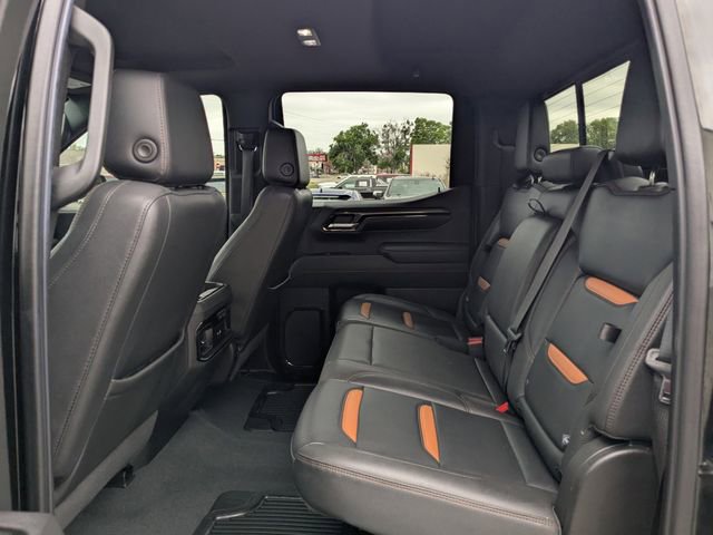Used 2023 GMC Sierra 1500 AT4 w/ AT4 Premium Package image 12