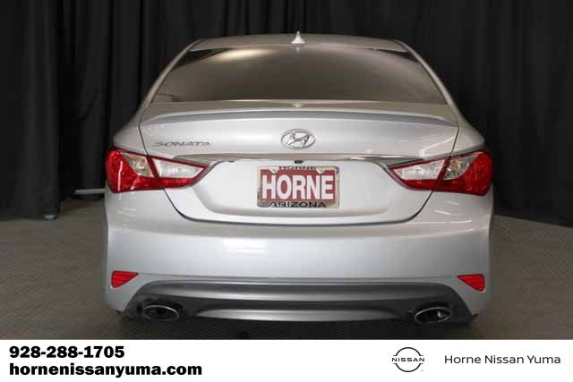 Used 2014 Hyundai Sonata SE w/ Premium Package 04 FWD image 14