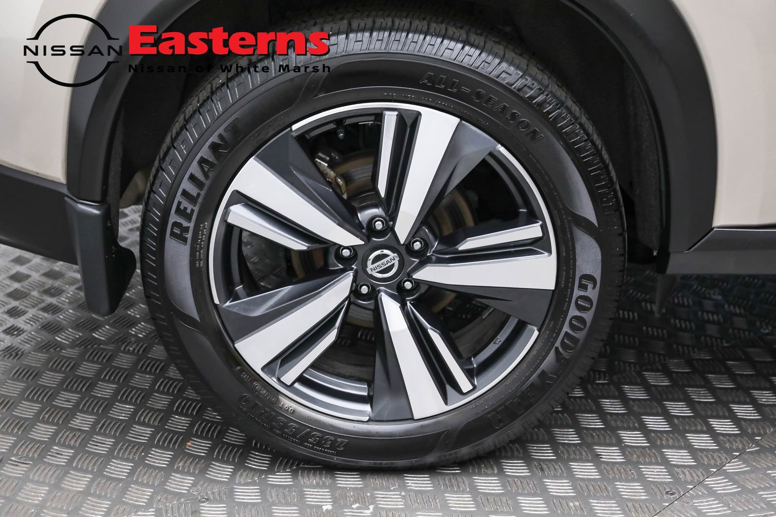 Used 2021 Nissan Rogue SL image 32