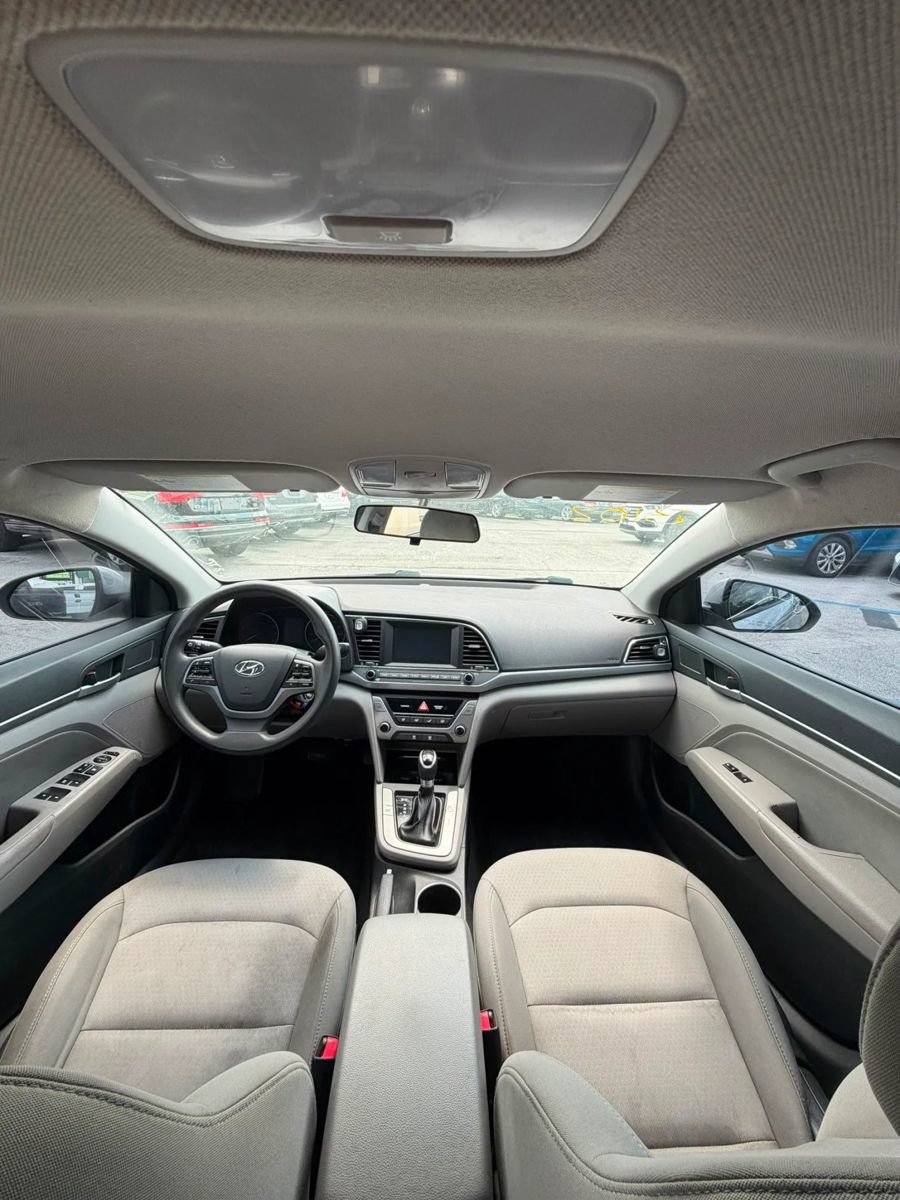 Used 2018 Hyundai Elantra SEL FWD image 10