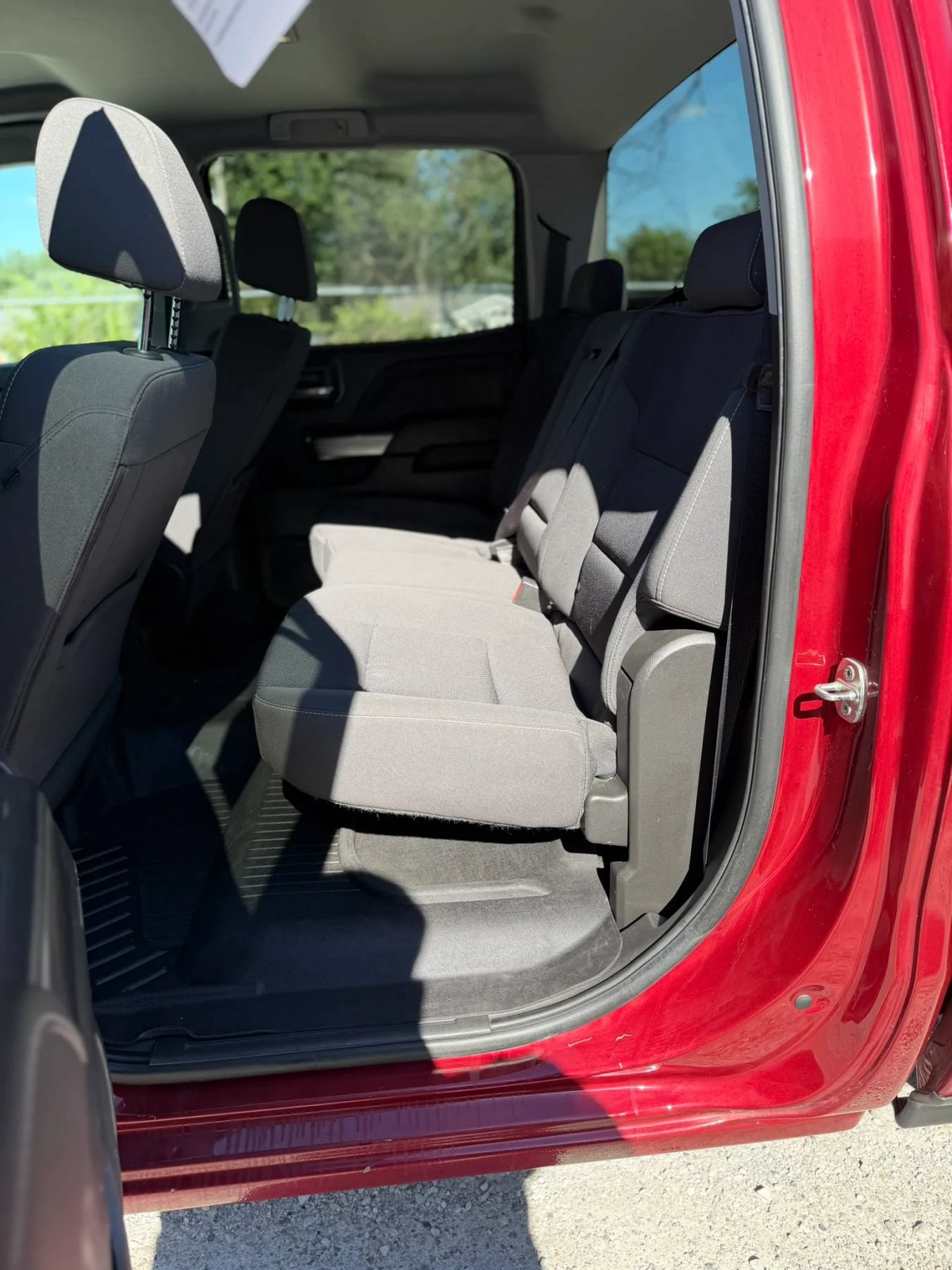 Used 2018 Chevrolet Silverado 1500 LT w/ All Star Edition AWD/4WD image 14