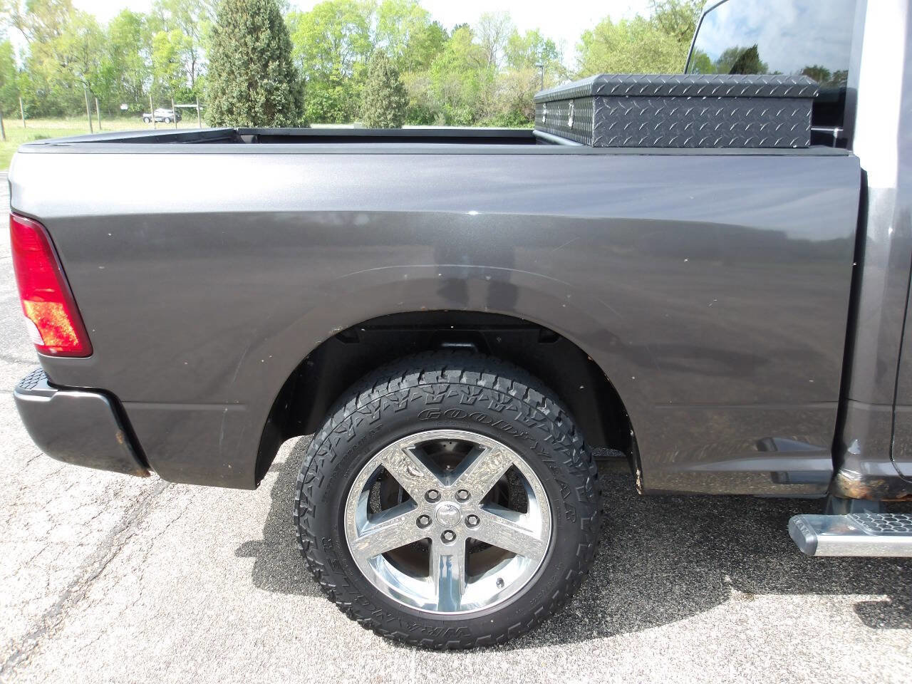 Used 2017 RAM 1500 Express w/ Express Value Package AWD/4WD image 37