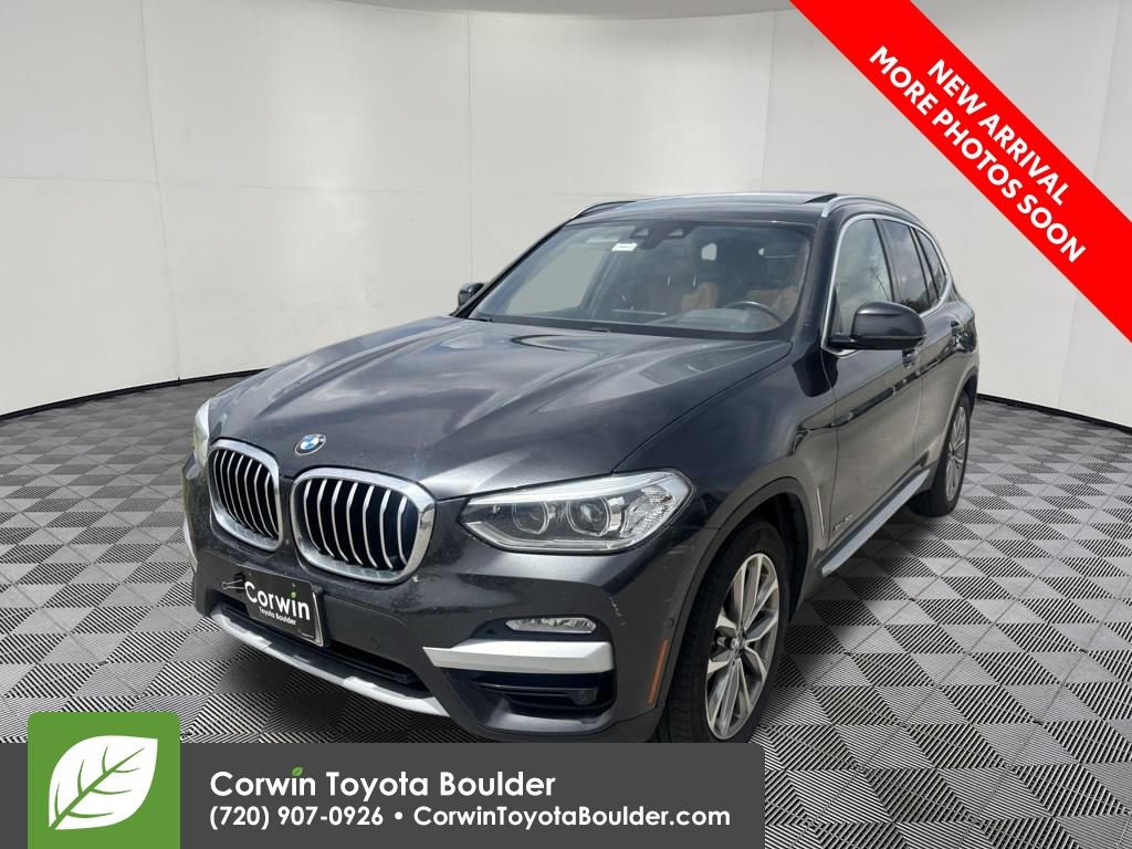 Used 2018 BMW X3 xDrive30i AWD/4WD image 3