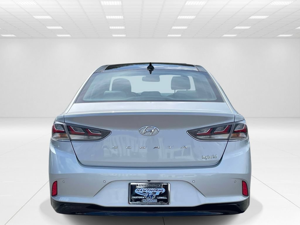 Used 2019 Hyundai Sonata Limited w/ Ultimate Package 02 FWD image 5