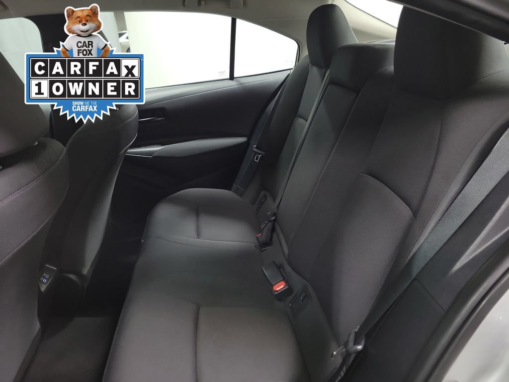 Used 2025 Toyota Corolla LE FWD image 27