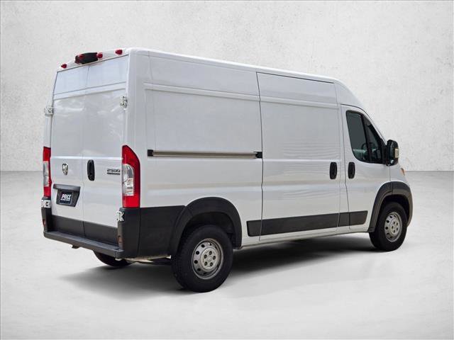 Used 2024 RAM ProMaster 2500 w/ Convenience Group image 5
