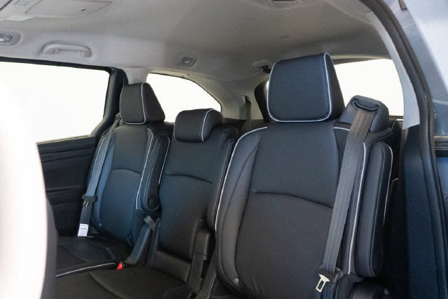 New 2027 Honda Odyssey Touring image 8