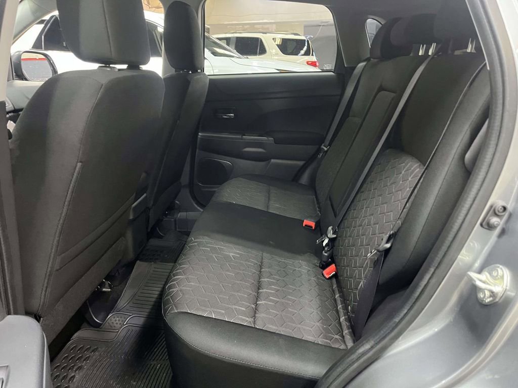 Used 2024 Mitsubishi Outlander Sport ES image 13