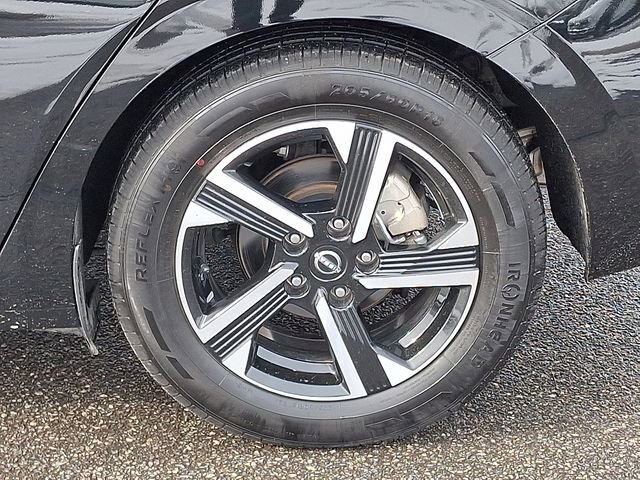 Used 2024 Nissan Sentra SV image 28