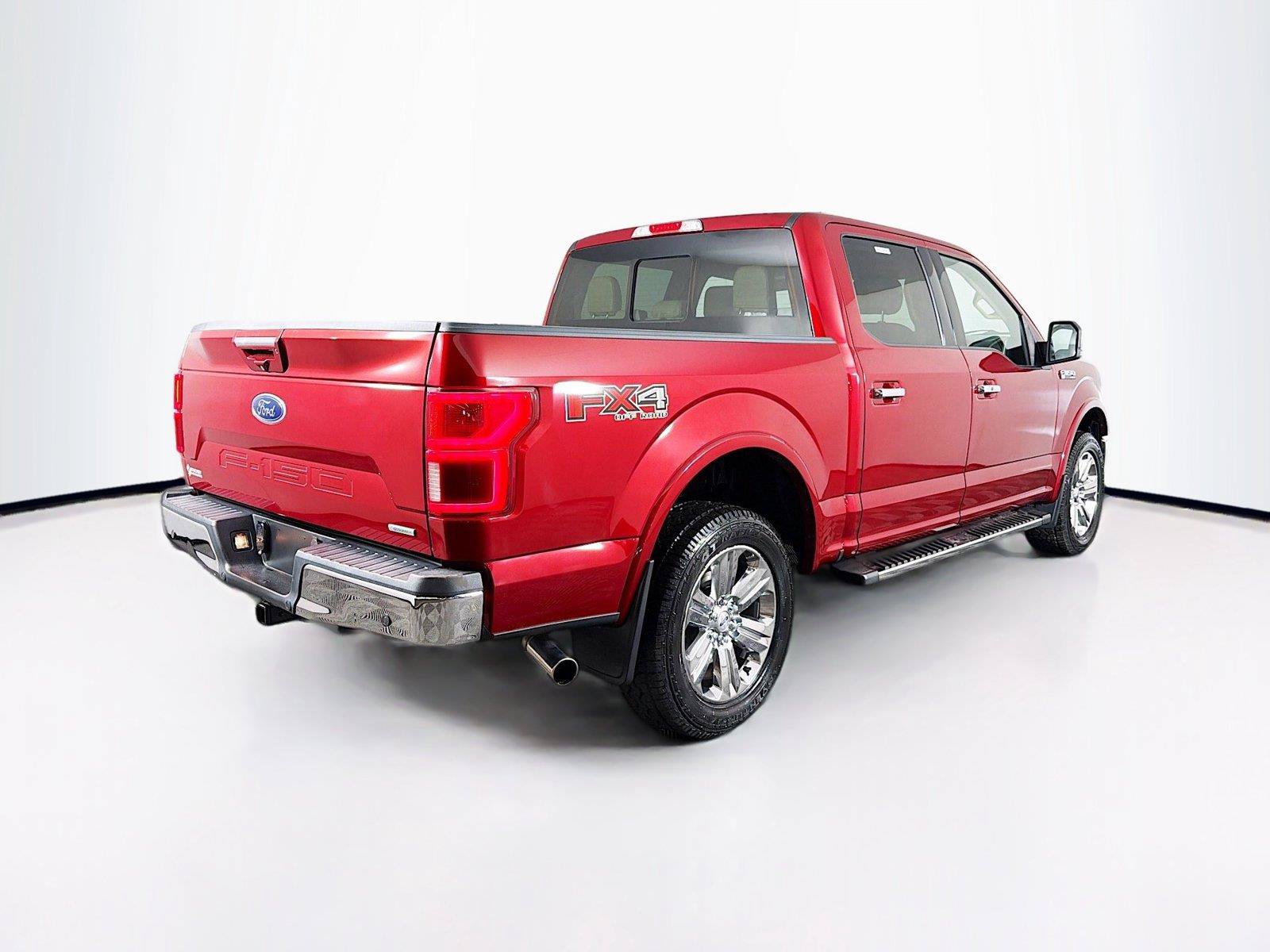 Used 2018 Ford F150 Lariat w/ Equipment Group 502A Luxury AWD/4WD image 11
