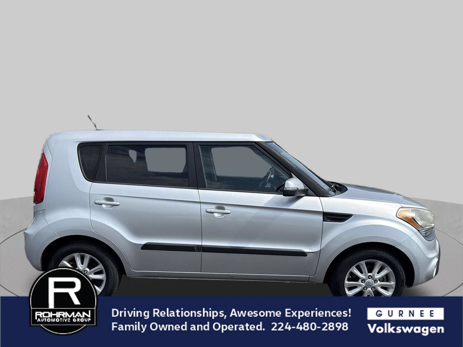 Used 2013 Kia Soul + w/ Audio Pkg FWD image 11