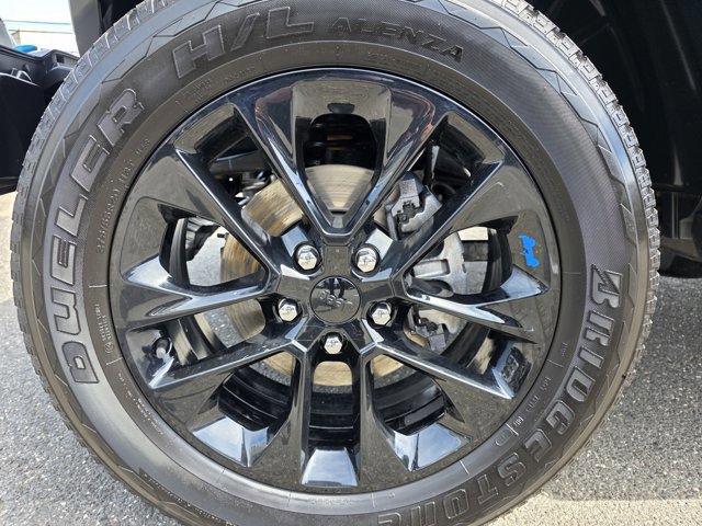Certified 2023 Jeep Wrangler Unlimited Sahara w/ Cold Weather Group AWD/4WD image 4
