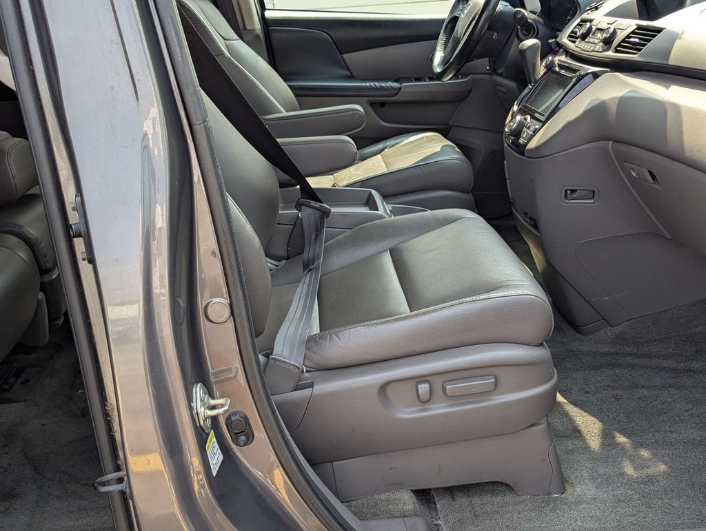 Used 2015 Honda Odyssey EX-L image 24