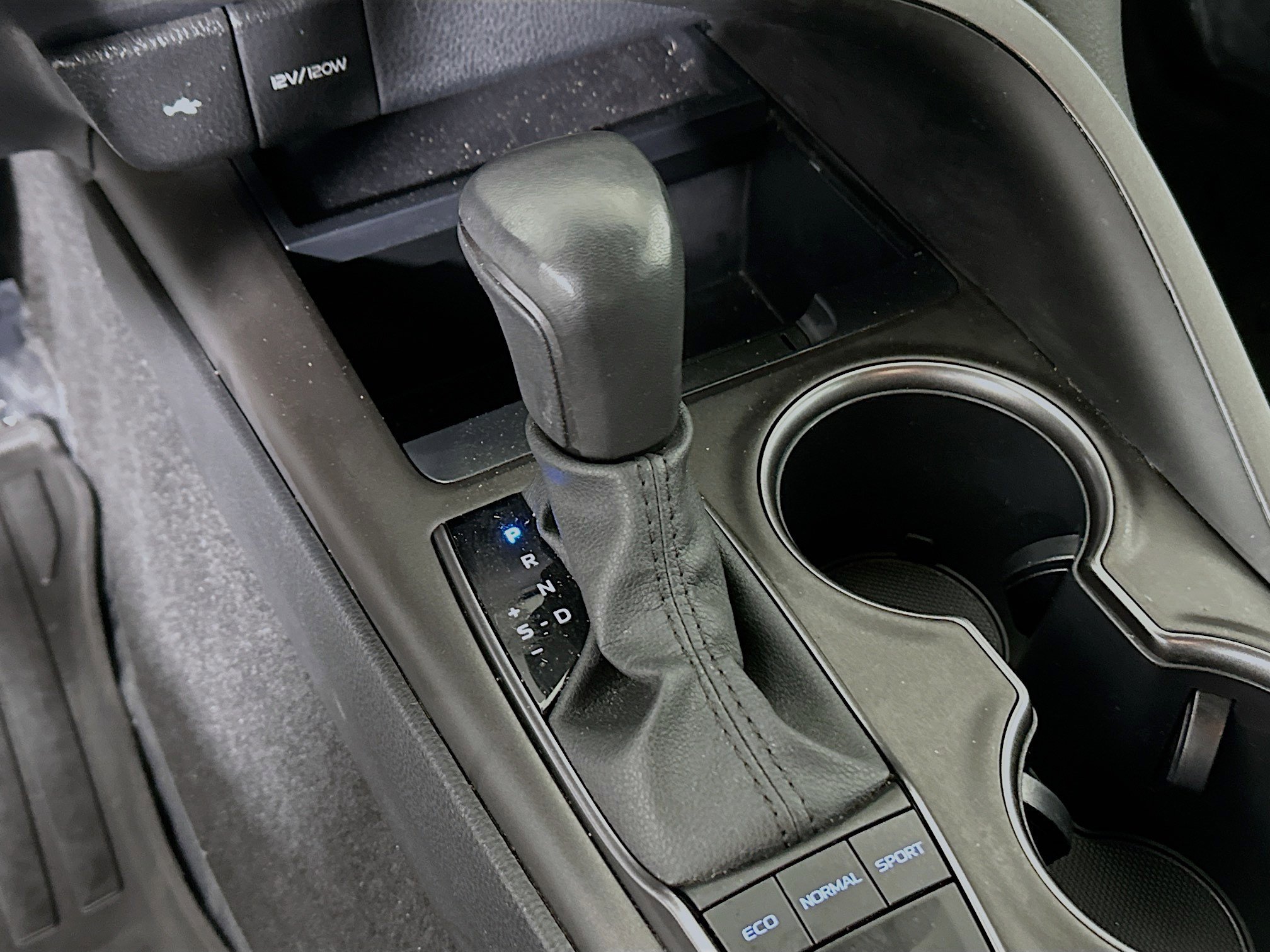 Used 2023 Toyota Camry SE FWD image 20