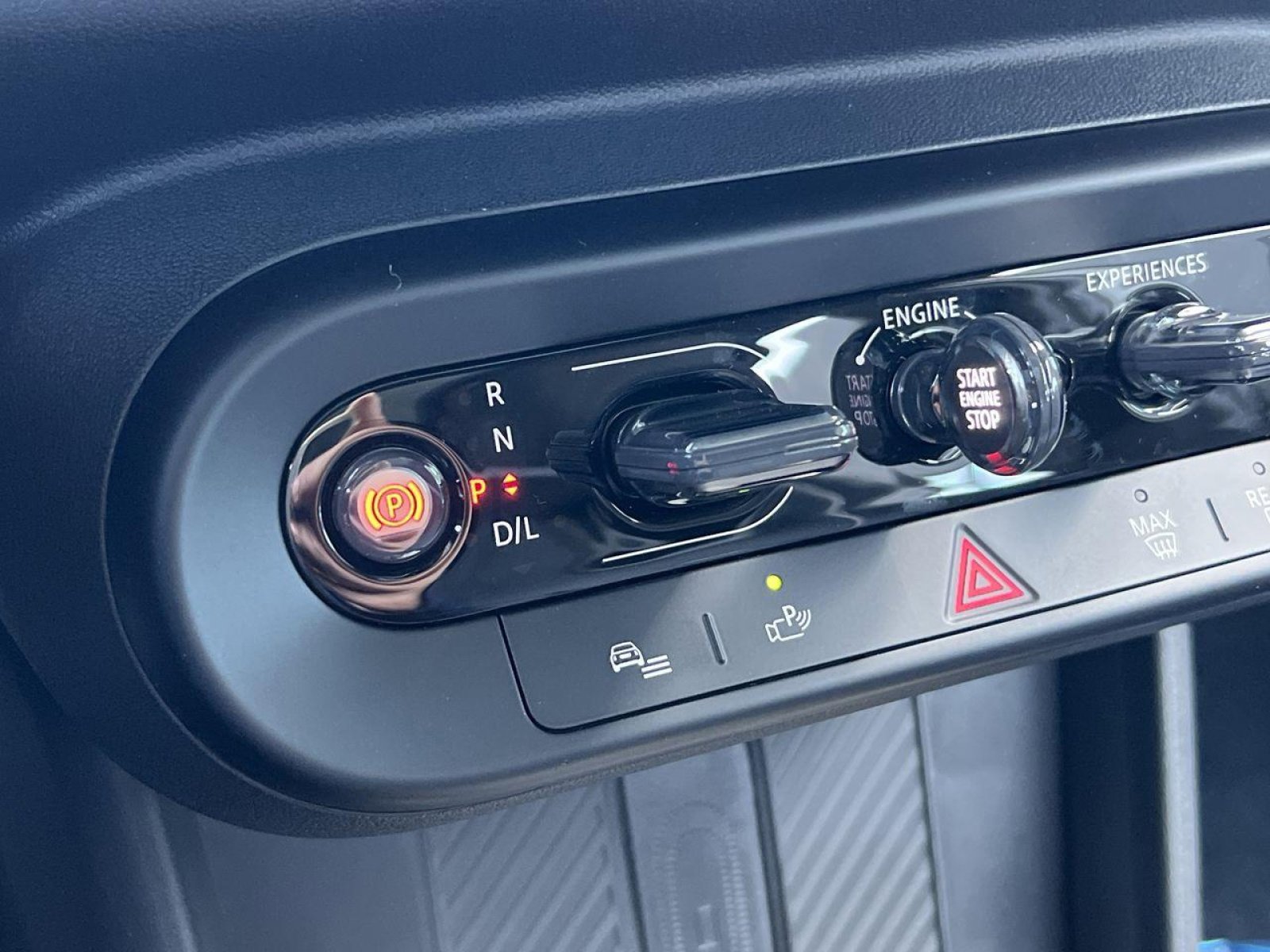 New 2025 MINI Cooper S image 19