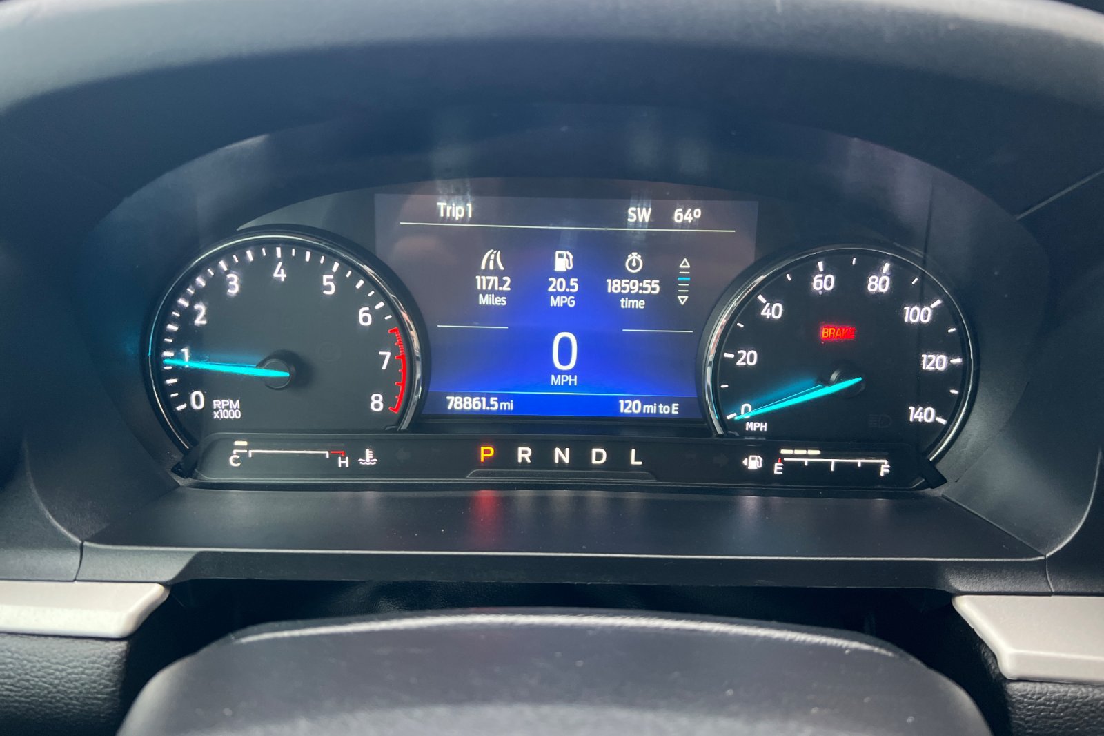Used 2022 Ford Explorer XLT AWD/4WD image 29