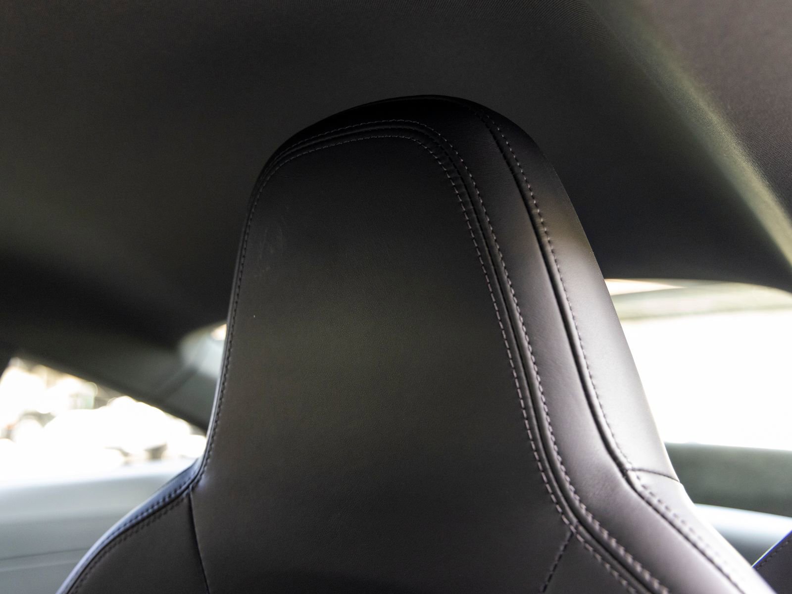 Certified 2024 Porsche 911 Carrera GTS RWD image 28