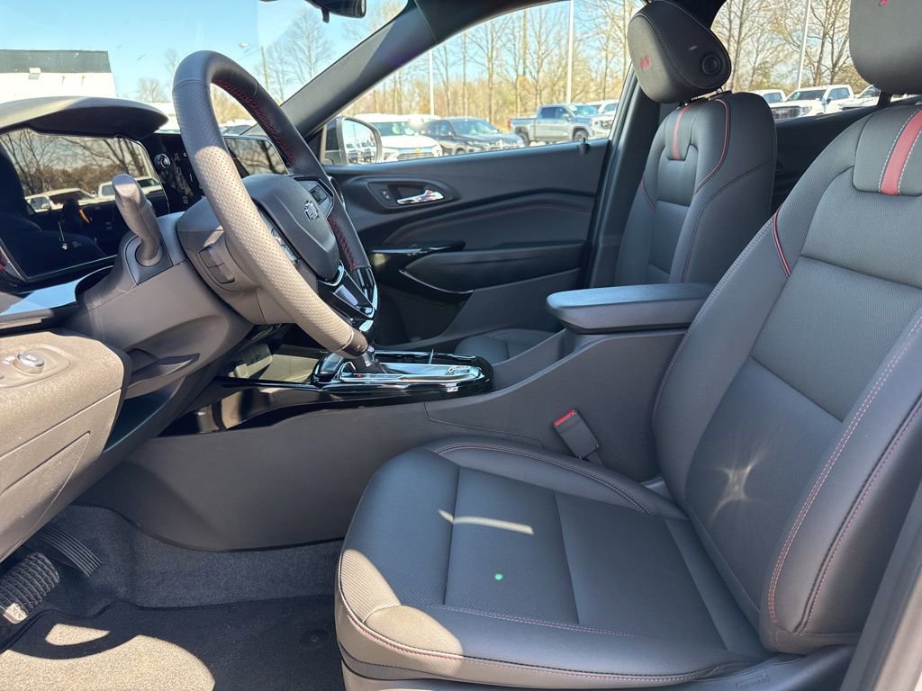 New 2026 Chevrolet Trax RS w/ Sunroof Package image 9