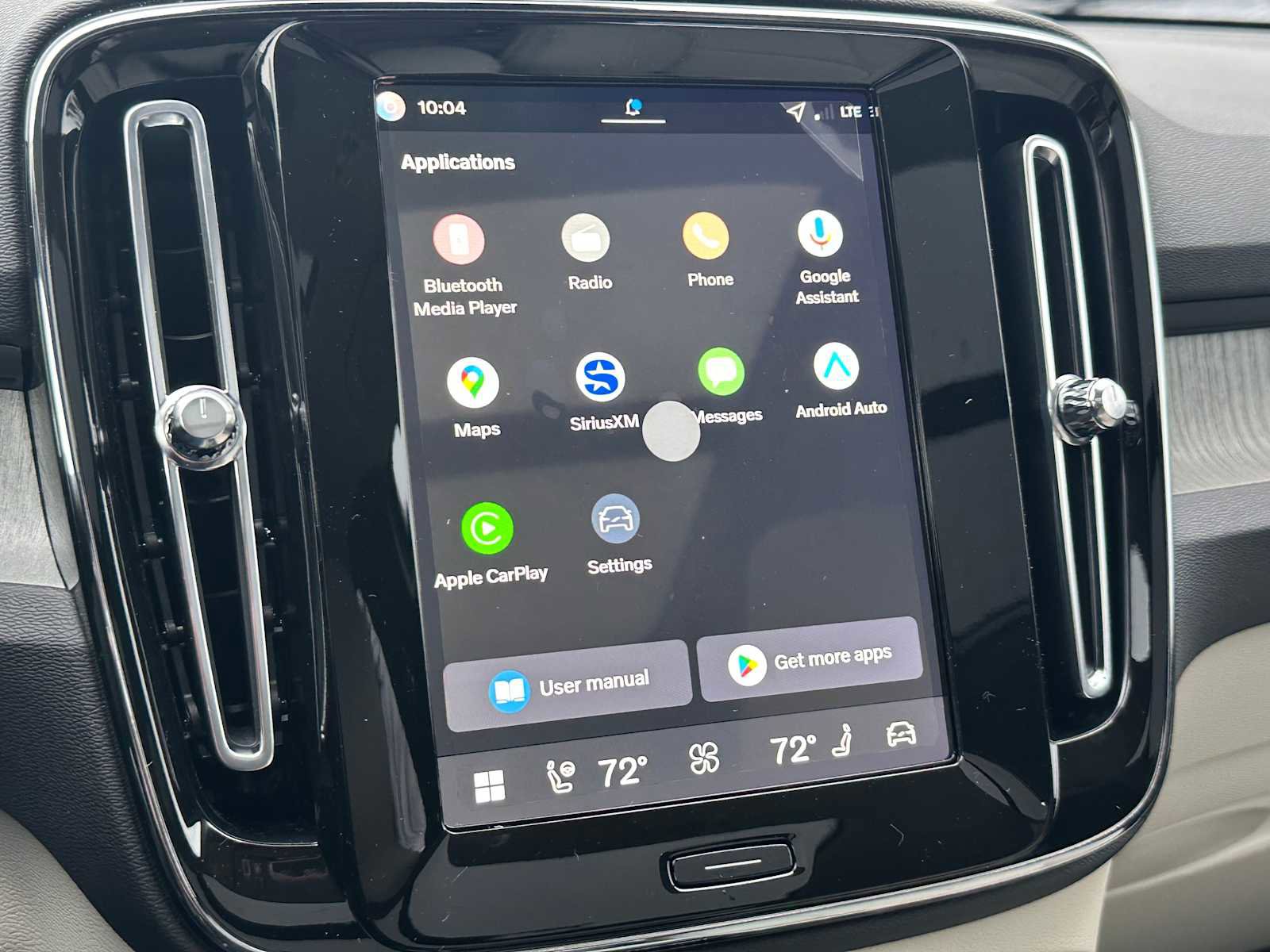 New 2026 Volvo XC40 B5 Ultra w/ Climate Package image 29