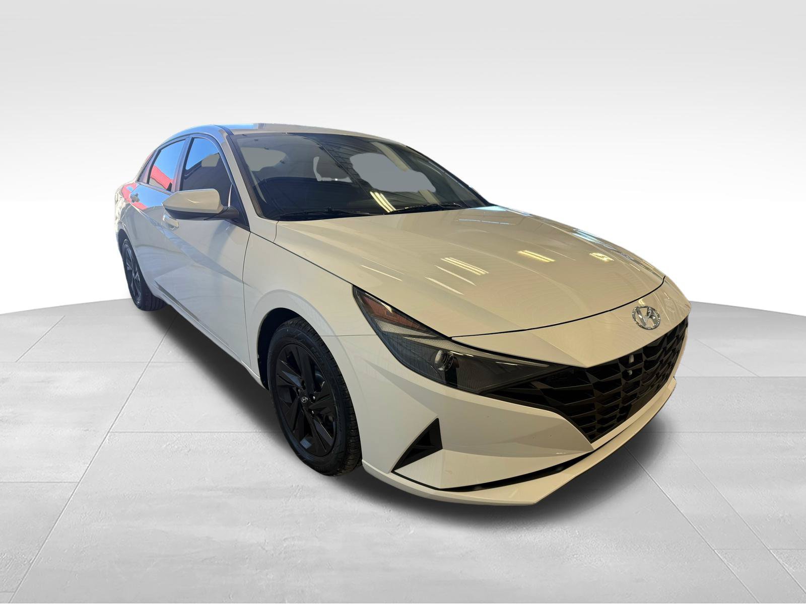 Used 2021 Hyundai Elantra SEL w/ Convenience Package FWD image 12
