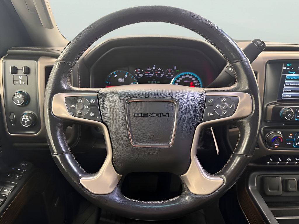 Used 2019 GMC Sierra 2500 Denali w/ Duramax Plus Package AWD/4WD image 14