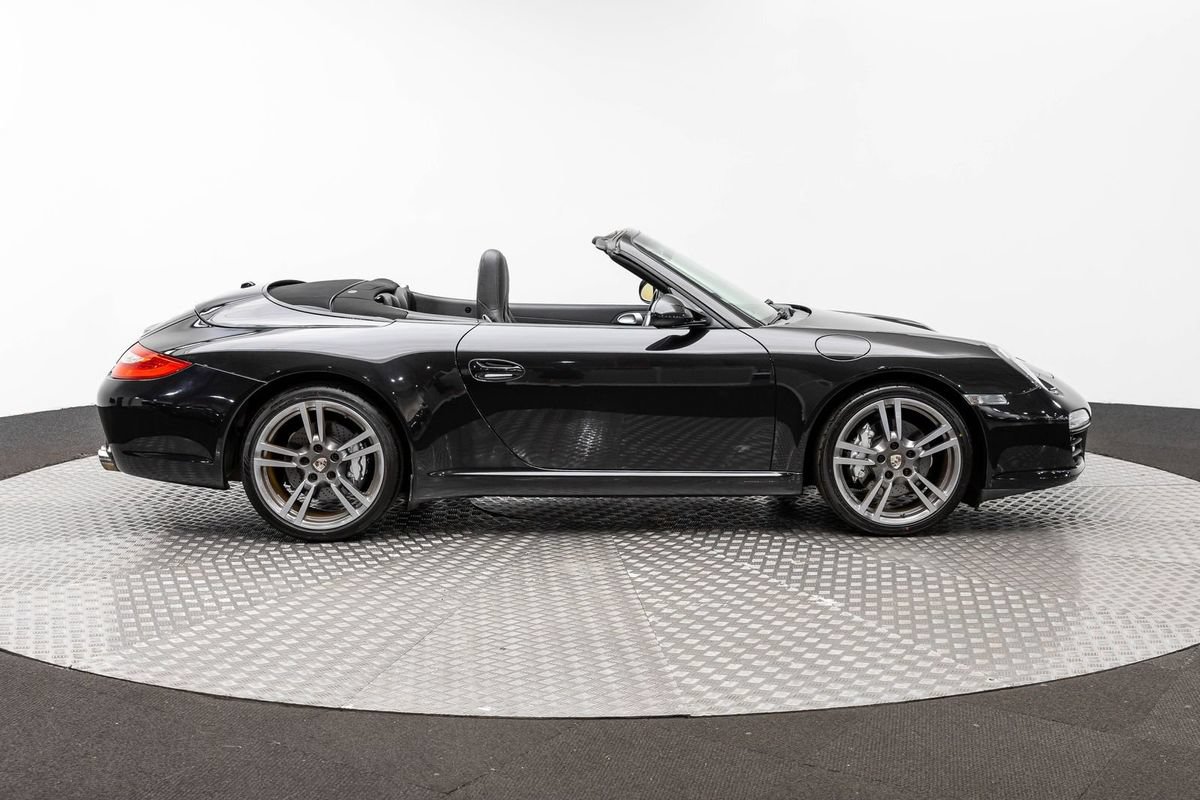 Used 2012 Porsche 911 Carrera Black Edition RWD image 9
