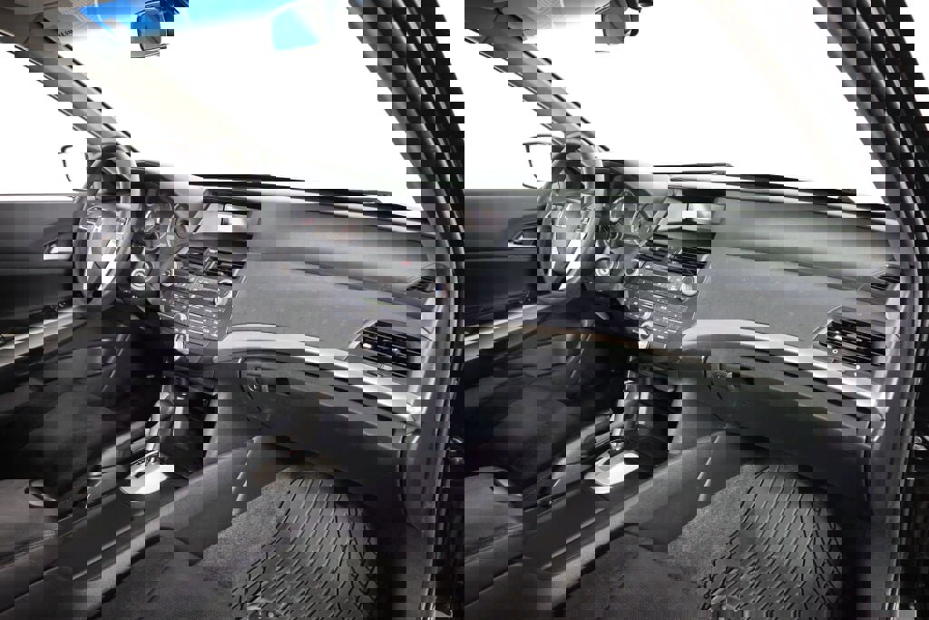 Used 2010 Honda Accord EX image 23