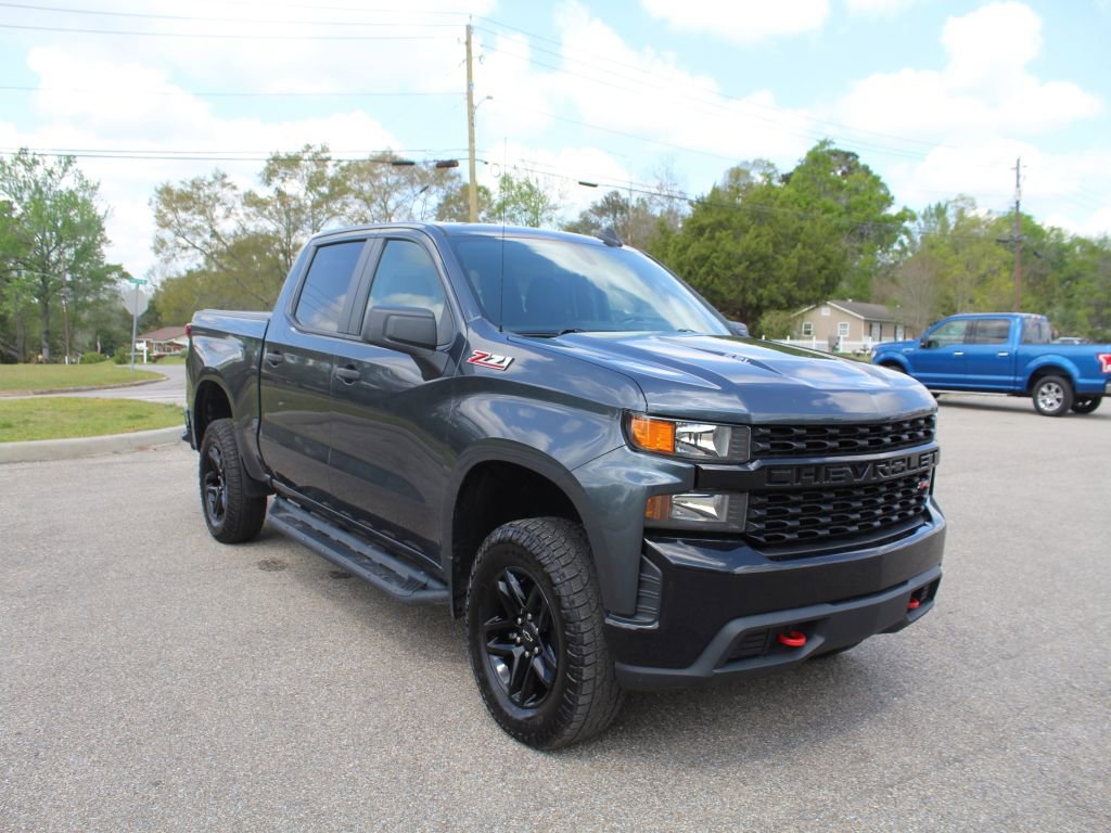 Used 2022 Chevrolet Silverado 1500 Custom Trail Boss AWD/4WD image 2
