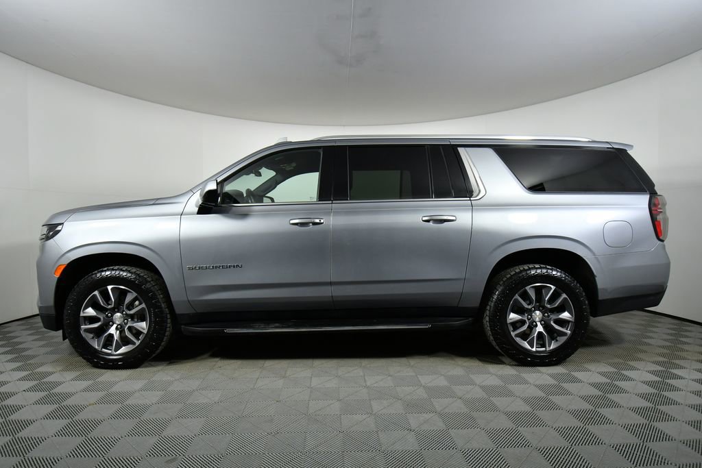Used 2023 Chevrolet Suburban LS AWD/4WD image 16