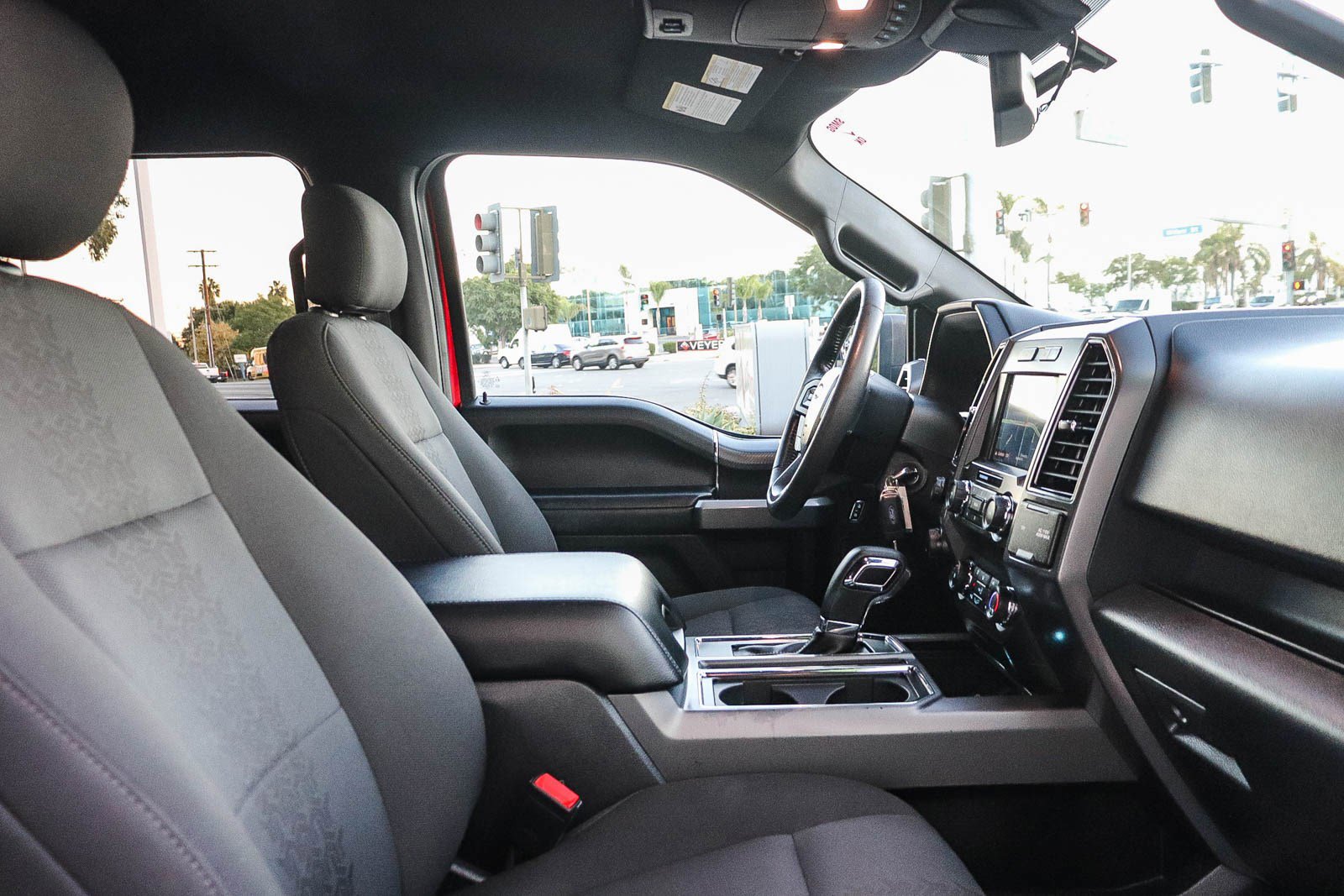 Used 2019 Ford F150 XLT w/ Equipment Group 302A Luxury image 18