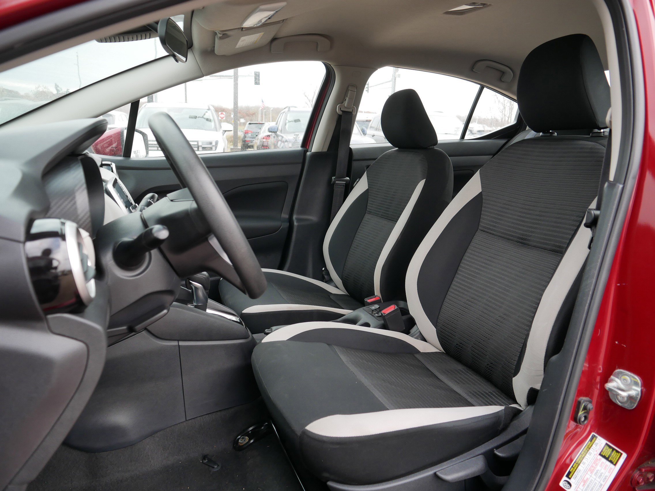 Used 2021 Nissan Versa SV image 14