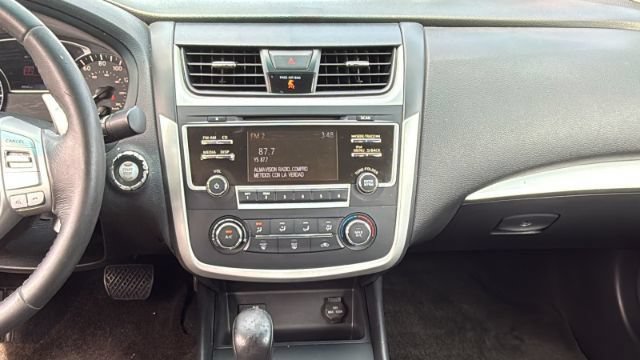 Used 2017 Nissan Altima 3.5 SR FWD image 31