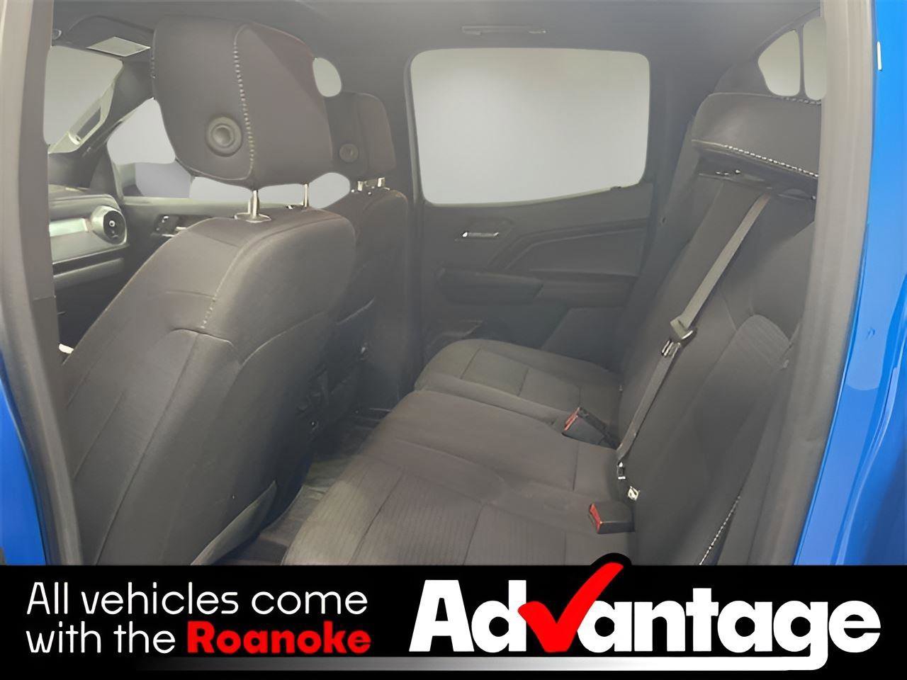 Used 2023 Chevrolet Colorado LT w/ LT Convenience Package II image 5