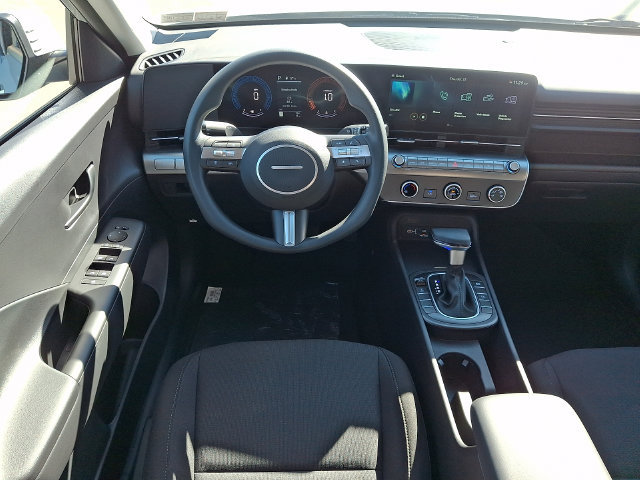 New 2027 Hyundai Kona SE AWD/4WD image 11