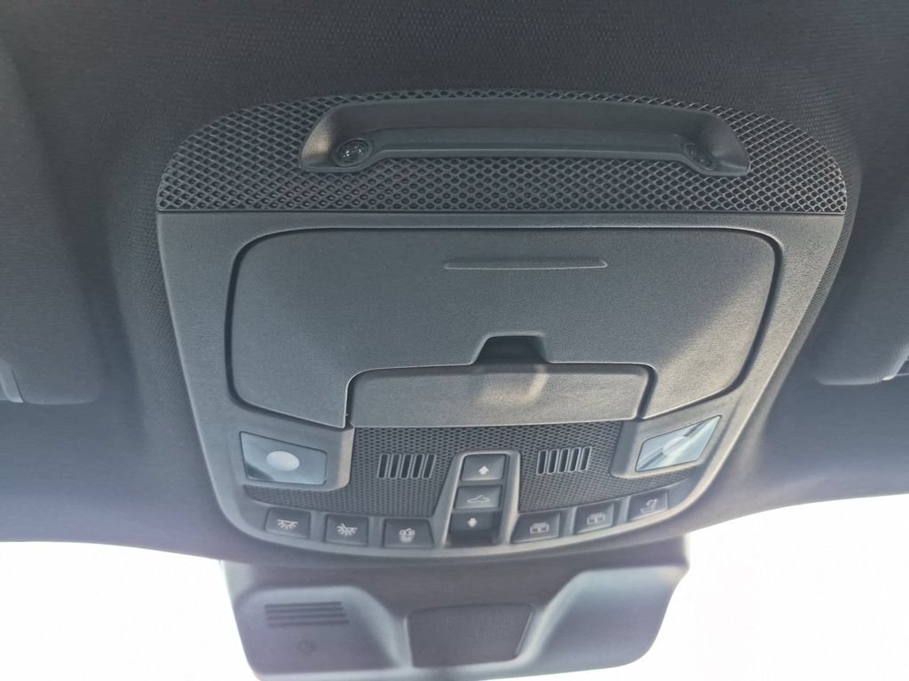 Used 2023 Lincoln Navigator Reserve AWD/4WD image 39