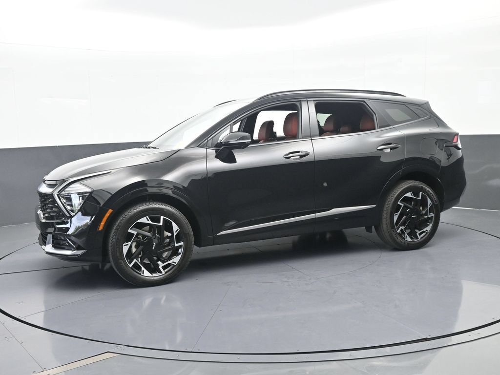 Used 2024 Kia Sportage SX AWD/4WD image 2