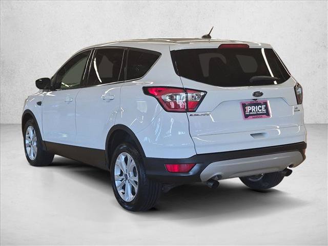 Used 2017 Ford Escape SE AWD/4WD image 8