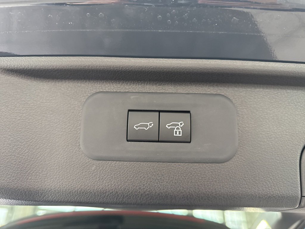 Used 2025 Toyota Grand Highlander AWD Hybrid image 22