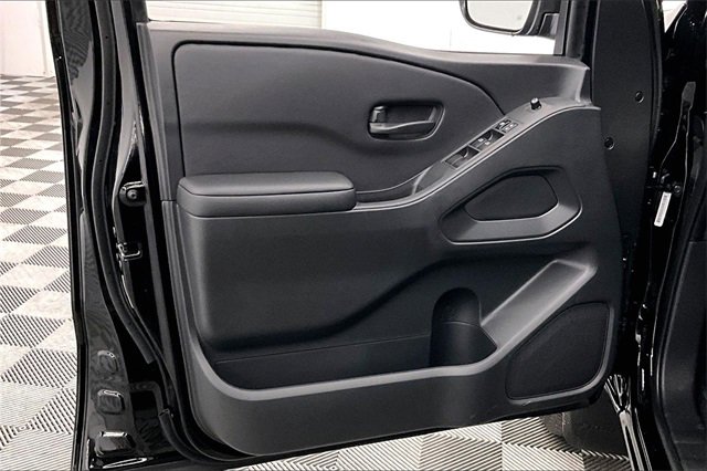 New 2026 Nissan Frontier SV image 30