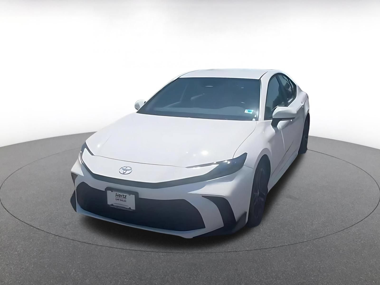 Used 2025 Toyota Camry SE FWD image 7