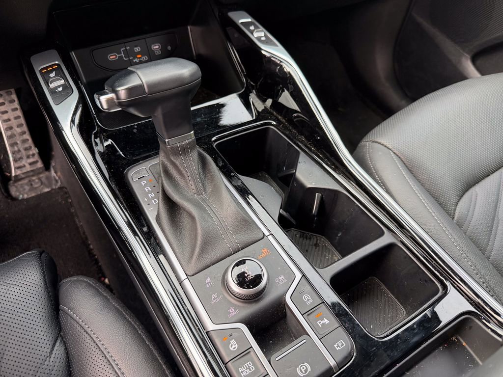 Used 2024 Kia Sorento SX Prestige image 25